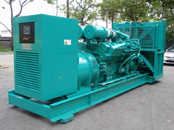包頭康明斯柴油發(fā)電機